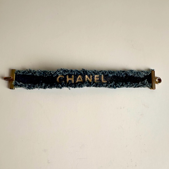 CHANEL Denim Fringe Bracelet vintage GUC - Picture 6 of 9